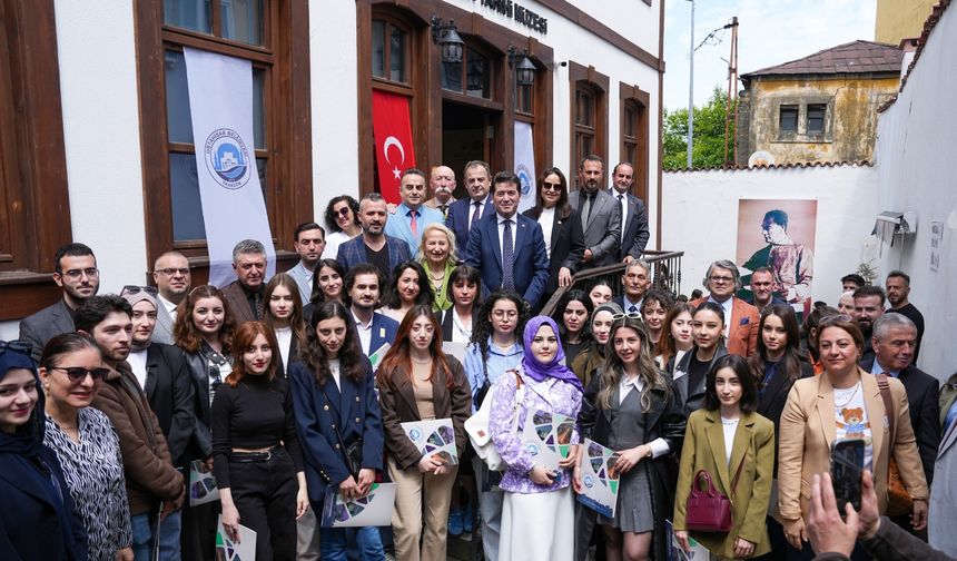 Başkan Kaya, Genç Sanatçılar 2. Karma Resim Sergisi’nin Açılışına Katıldı