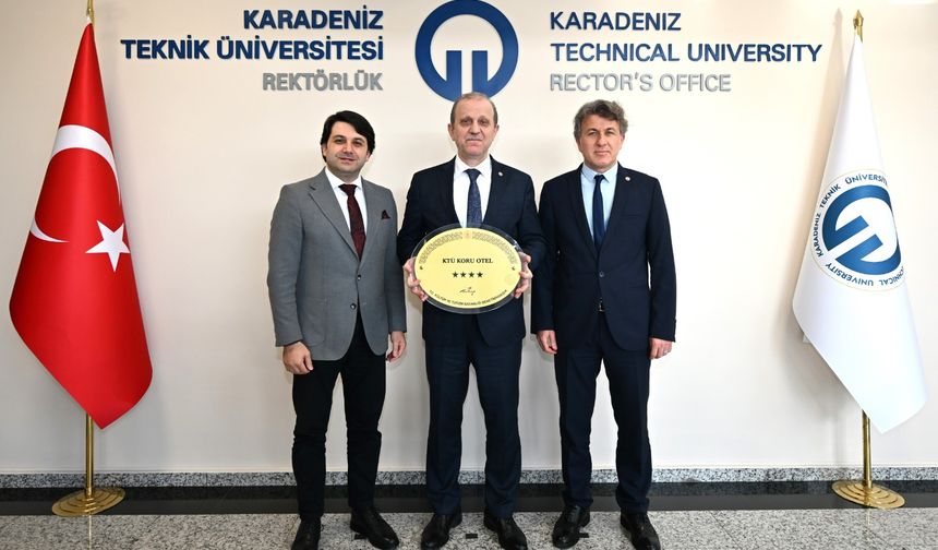KTÜ Koru Otel’e "4 Yıldızlı" Plaket