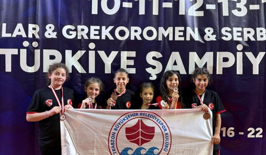 Büyükşehir Sporcuları Gururlandırdı