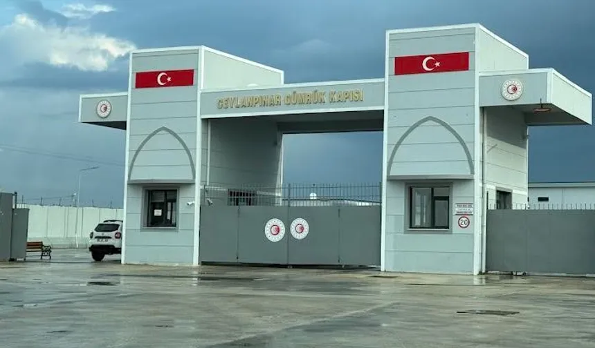 Suriye’ye pasaportla geçiş başladı