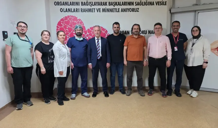 Kanuni Eğitim ve Araştırma Hastanesi’nde Organ Nakli Ekibinden Çifte Başarı