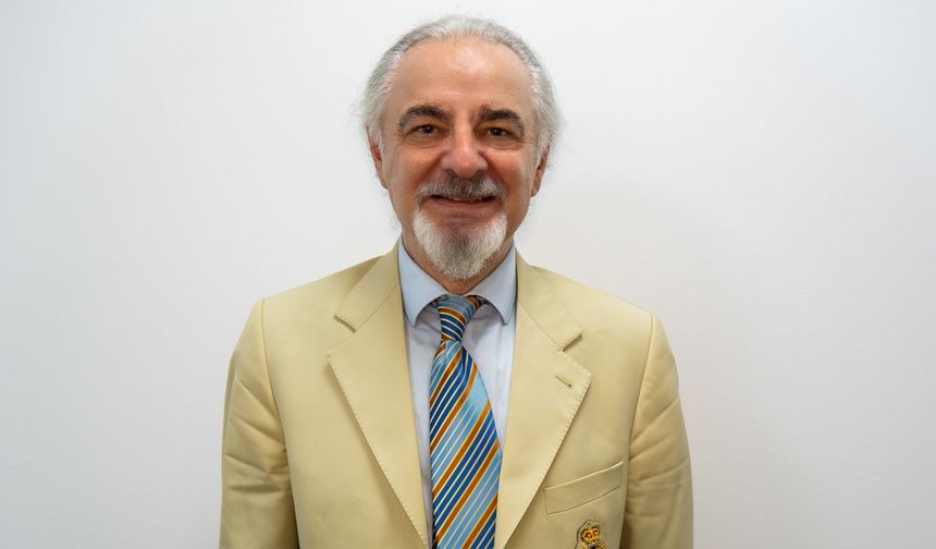 Prof. Dr. Adnan Çalık: "Kanser kelimesi eskisi gibi ‘son’ anlamına gelmiyor"