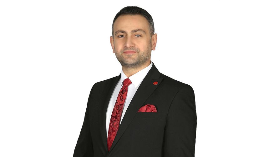 Başkan Turhan;  Gençlerimizin karşısına iş değil, belirsizlik çıkıyor