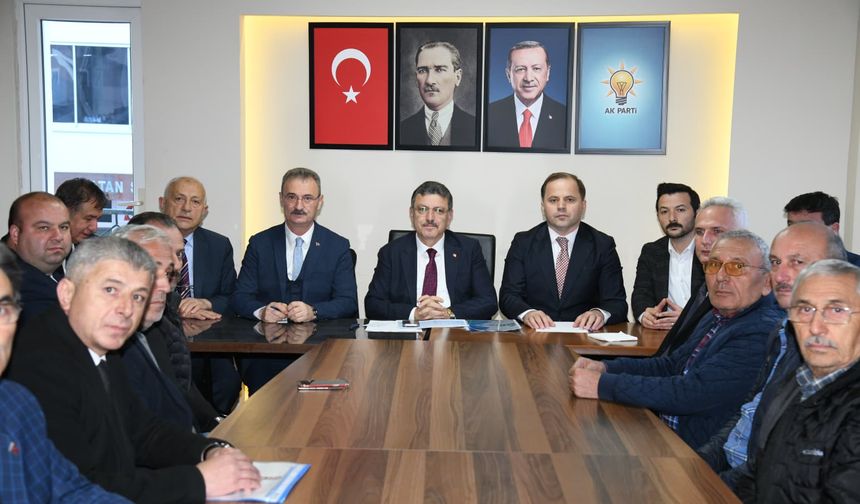 Başkan Genç, “Muhtarlarımızın talepleri başımızın gözümüzün üstüne