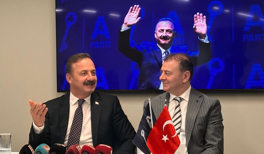 Anahtar Parti Genel Başkanı Yavuz Ağıralioğlu,  “Şehir kimlikle yaşar; millet için itiraz ettik”