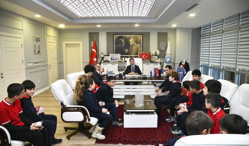 Başkan Kaya’dan Öğrencilere Tavsiyeler