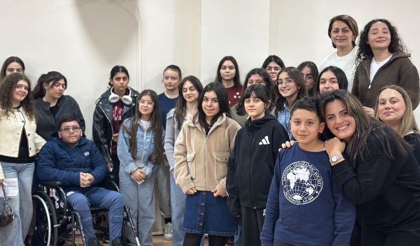 Hazal Sanat Evi’nde Konserler Bir Gösteri Değil, Bir Yolculuk