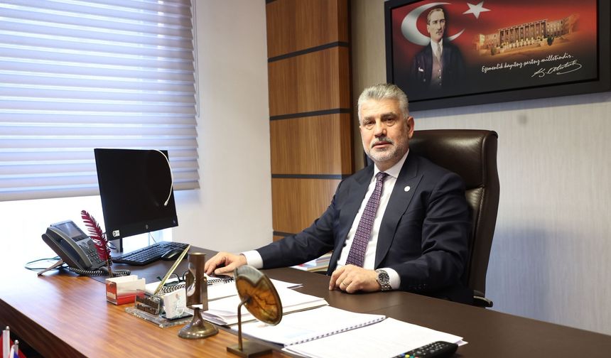 Büyükaydın’dan İstiklal Marşı’nın Kabul Yıl Dönümü Mesajı Eşsiz bir eser olduğunu ifade etti