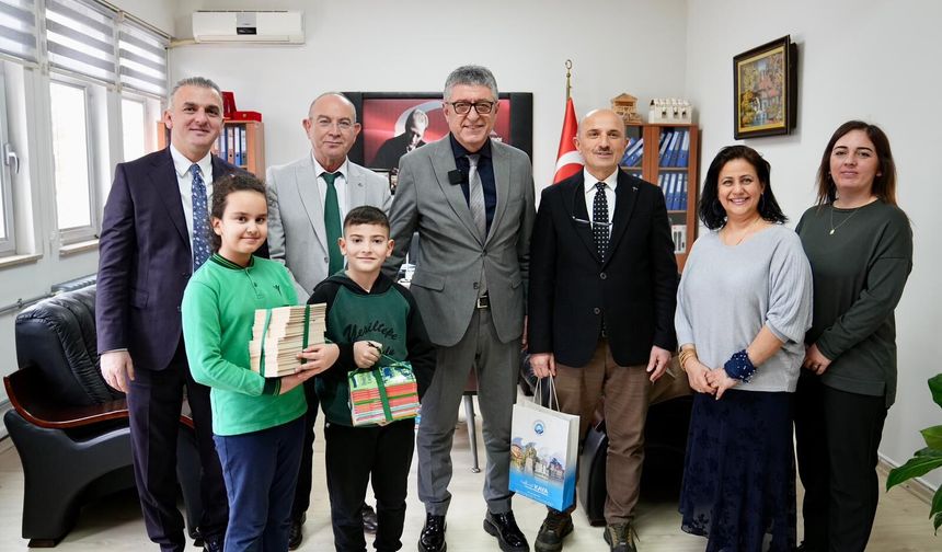 ‘Bir Kitap, Bin Umut’ Kampanyasına Destekler Sürüyor