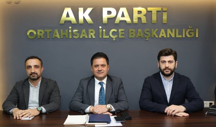 Hisoğlu’ndan Batmaz’a Sert Açıklama: “Ortahisar Kibirle Değil, Gönülle Yönetilir”
