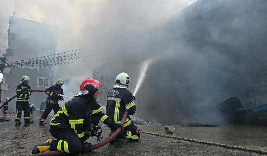 Büyükşehir İtfaiyesinden 10 Bini Aşkın Olaya Müdahale