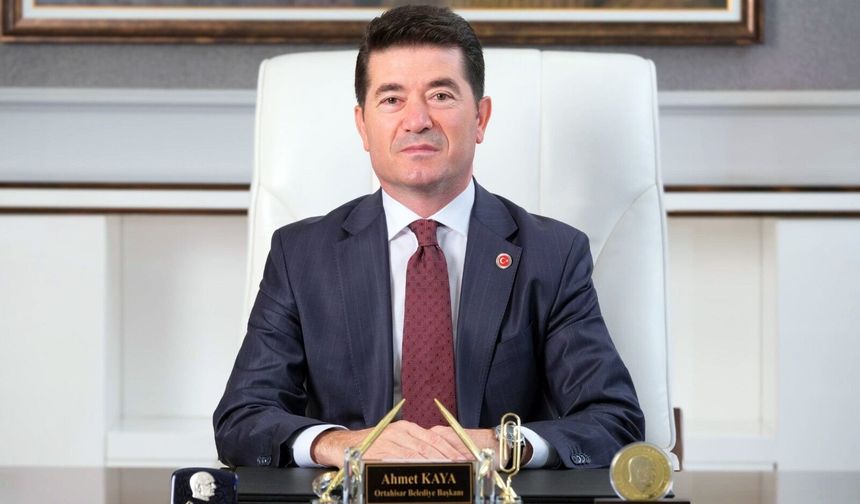 Başkan Kaya, Şampiyon Sebat Gençlikspor’u Kutladı