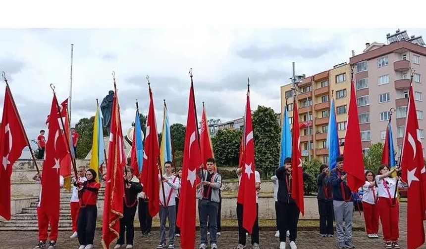 BEŞİKDÜZÜ'NDE 19 MAYIS ÇOŞKUSU