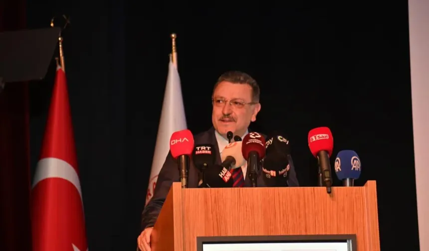 BAŞKAN GENÇ: ÜNİVERSİTELERİMİZ GURUR KAYNAĞIMIZ
