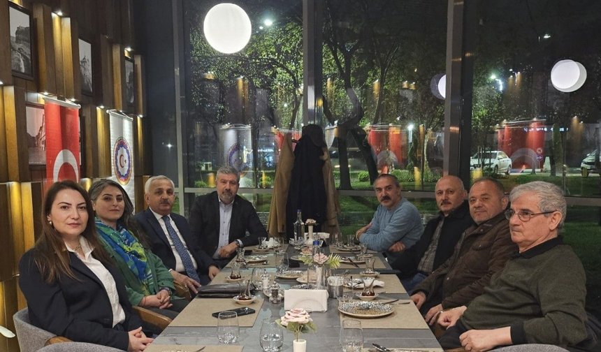 YÜKSELEN TURAN ÜLKÜSÜ