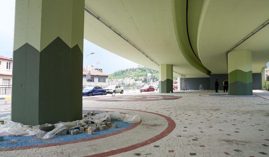 Meydan Viyadük Altı Modern Yaşam Alanına Dönüşüyor