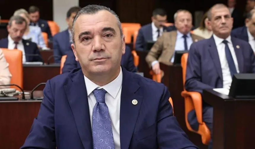 YAVUZ AYDIN'DAN TÜRK'E TEPKİ