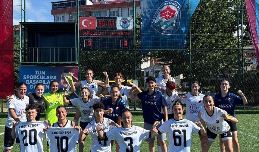 TRABZON KARDELENSPOR'DAN TARİHİ BAŞARI: ŞAMPİYONLUK GARANTİ, HEDEF 2. LİG!