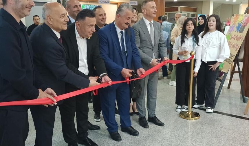 Ortahisar Cumhuriyet Ortaokulundan Unutulmaz Bir Sanat ve Kültür Şöleni
