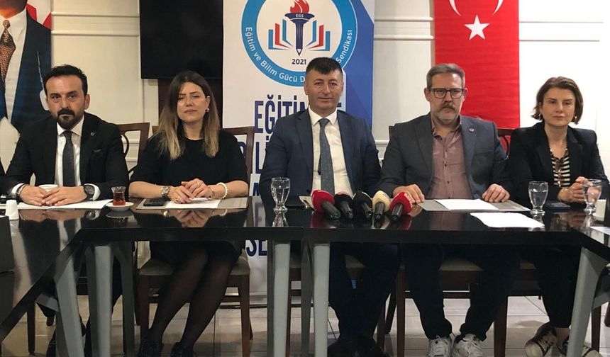 BAŞKAN ÇAKMAK: EĞİTİMİN EN BÜYÜK SORUNLARINDAN BİRİSİ ÖĞRETMEN AÇIĞIDIR