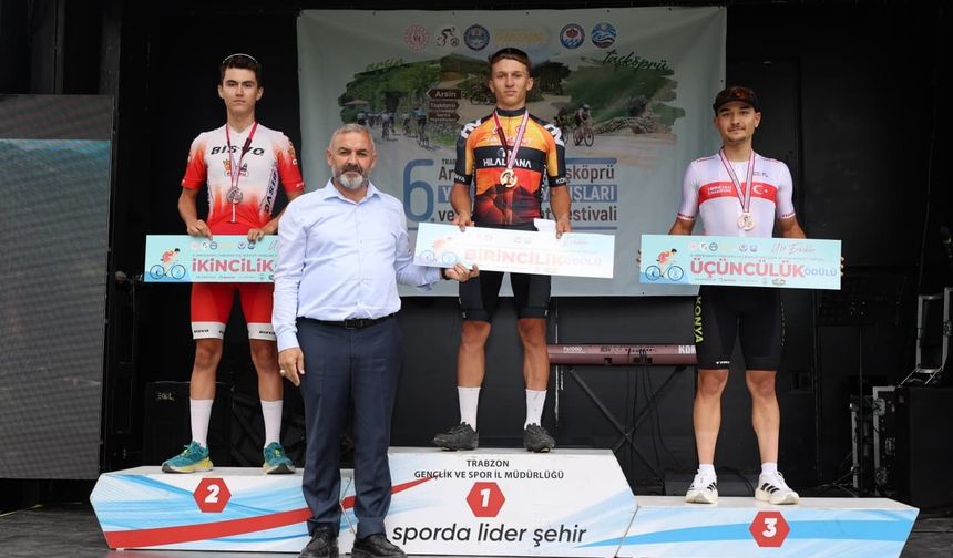 ARSİN’DE PEDALLAR ŞAMPİYONLUK İÇİN DÖNDÜ