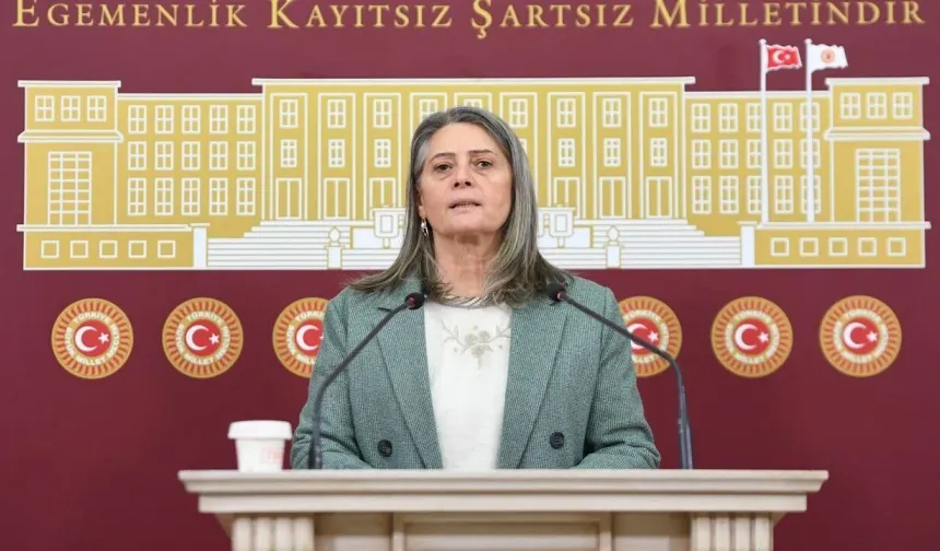 SİBEL SUİÇMEZ "HAYIR" DEDİ