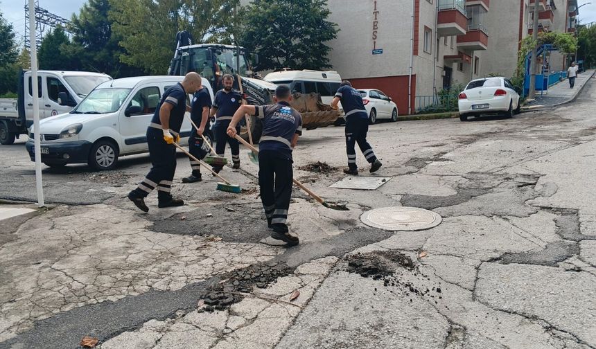 BÜYÜKŞEHİR 283 PERSONEL VE 116 ARAÇLA MAĞDURİYETİN ÖNÜNE GEÇTİ