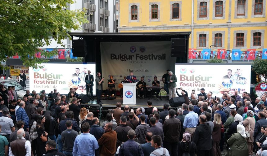 TRABZON İLE MARDİN ARASINDA GÖNÜL KÖPRÜSÜ BULGUR FESTİVALİ İLE PEKİŞTİ