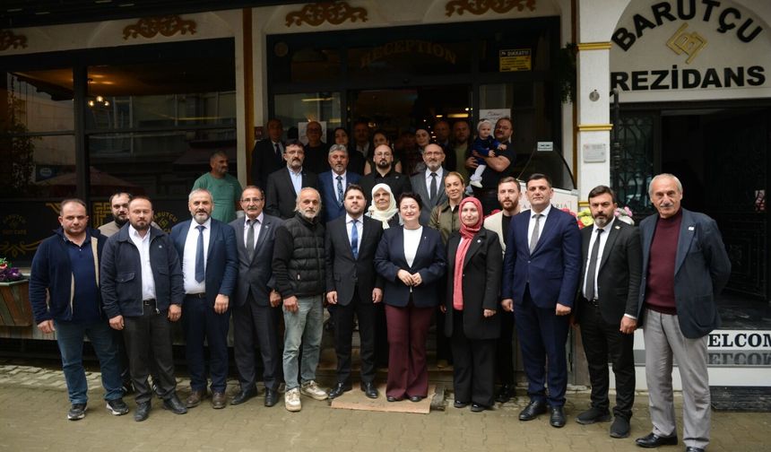 ANAHTAR PARTİ  MUHTARLARLA BULUŞTU: “YEREL YÖNETİMİN GERÇEK FOTOĞRAFINI SAHADAN ÇEKİYORUZ”