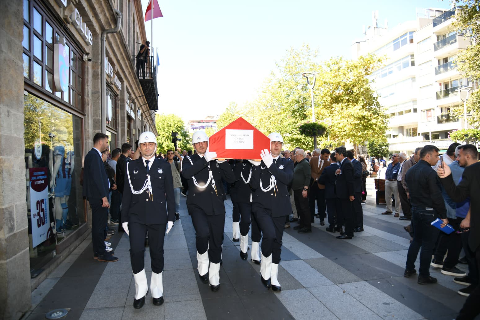 Whatsapp Image 2025 09 22 At 12.33.15